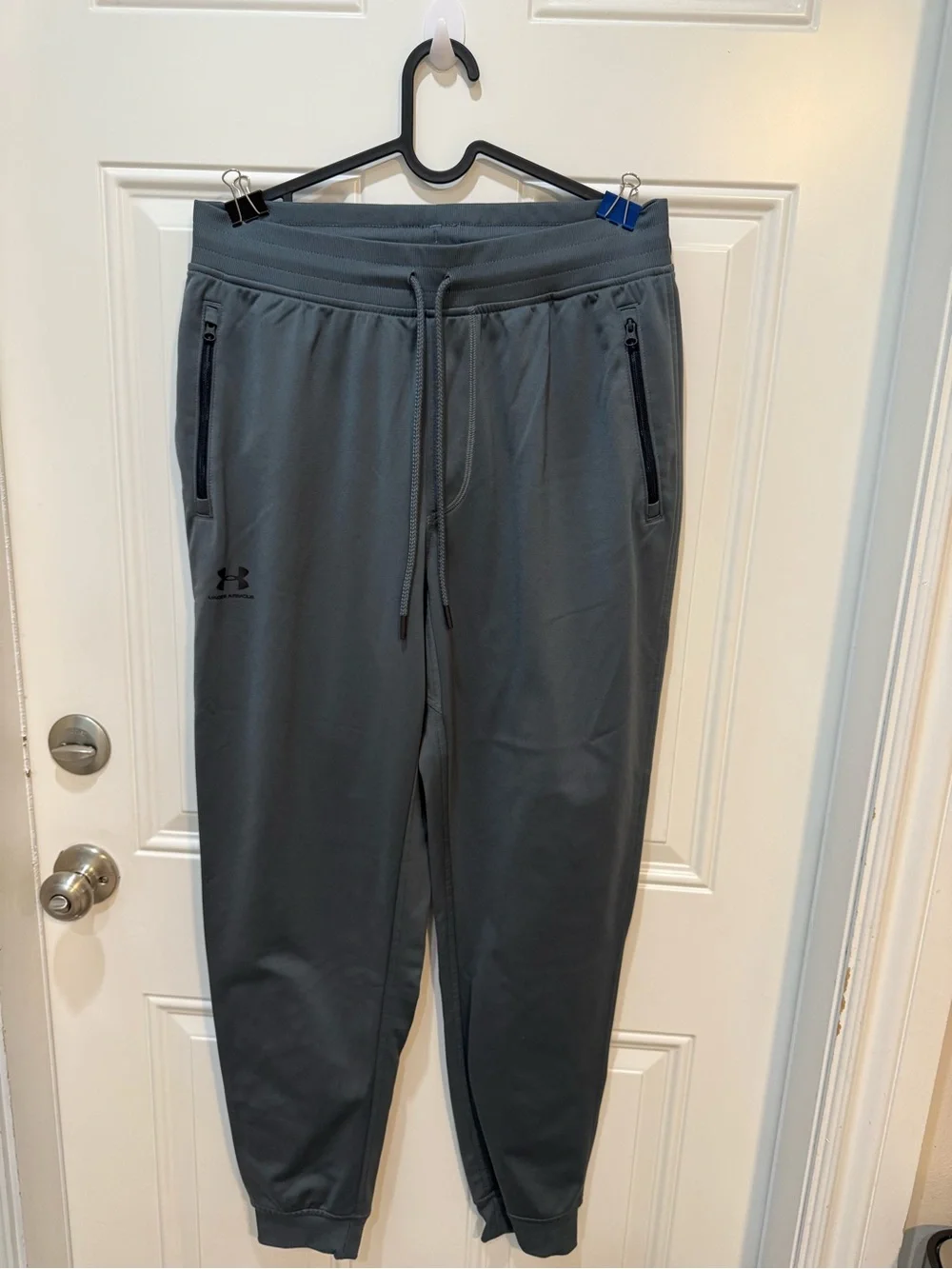 Under Armour Men's Dark Gray Performance Joggers